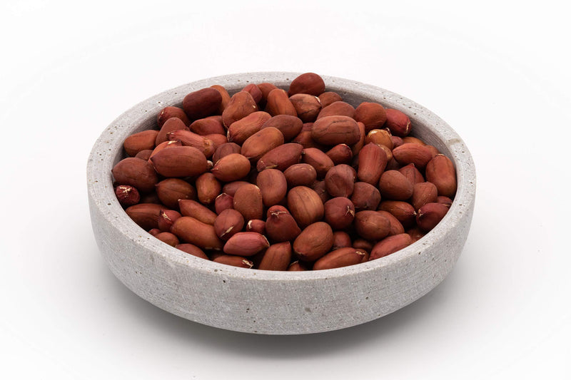 Bio Erdnüsse mit roter Haut